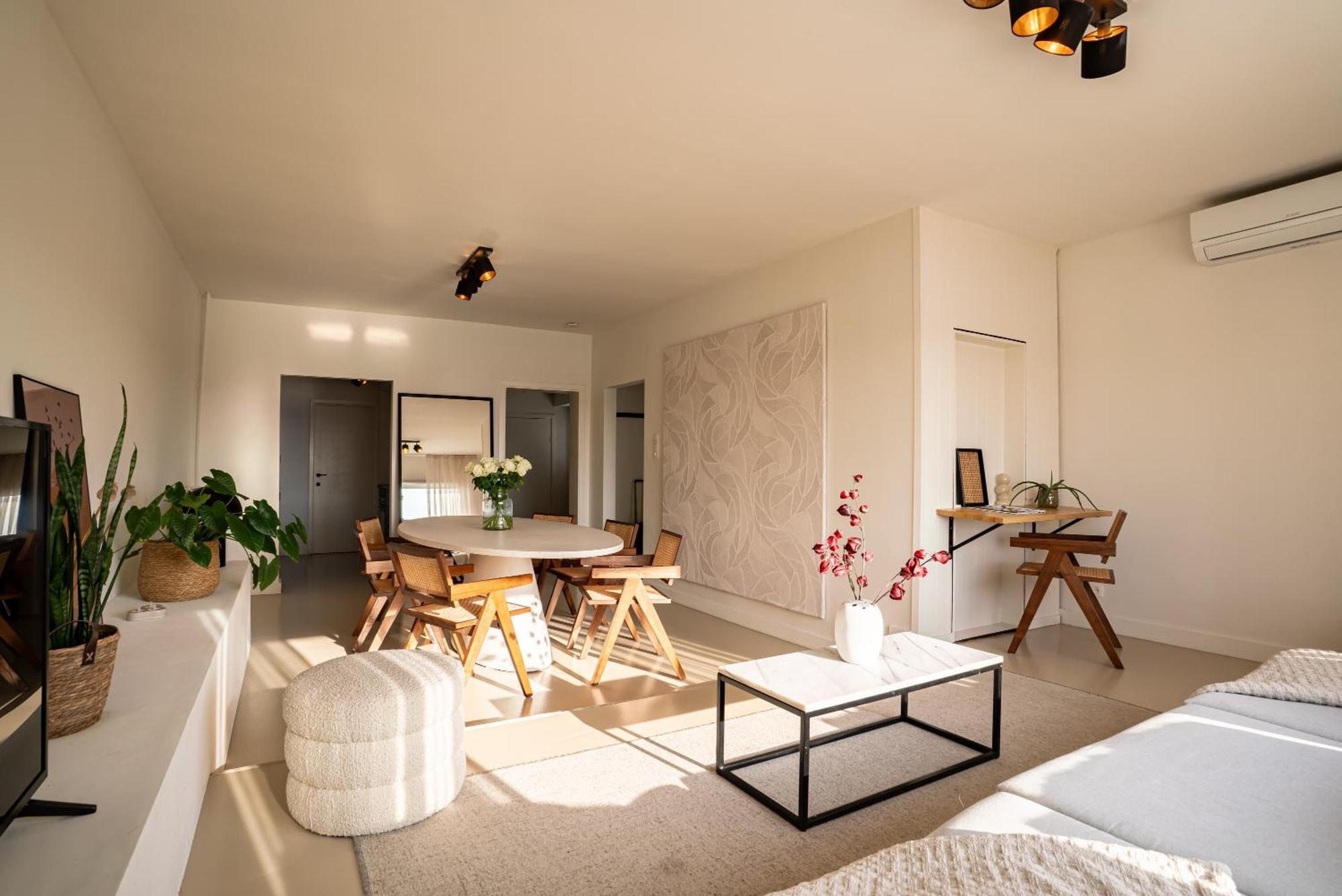Maas Suites - The River House With Private Sauna Ланакен Екстериор снимка