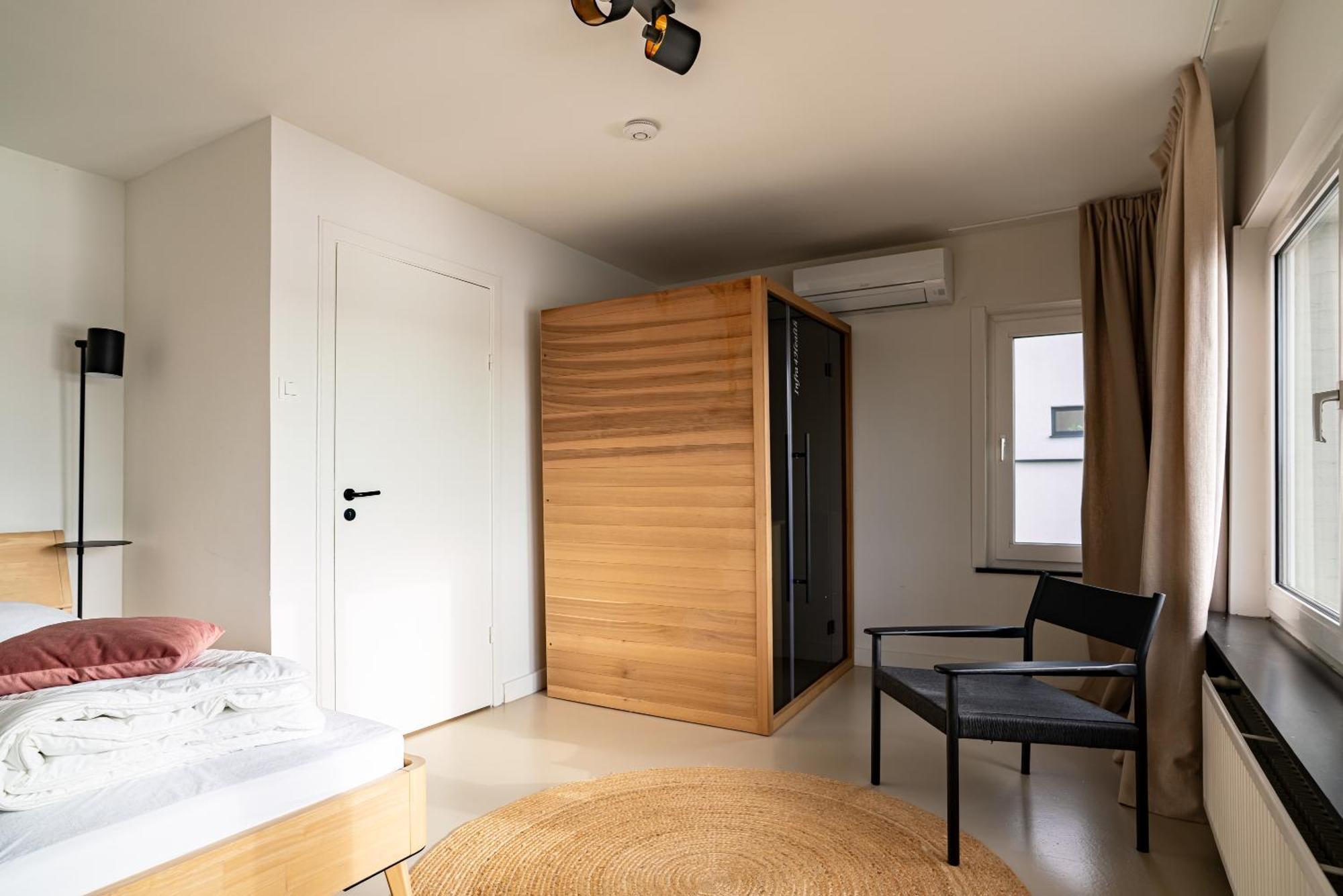 Maas Suites - The River House With Private Sauna Ланакен Екстериор снимка
